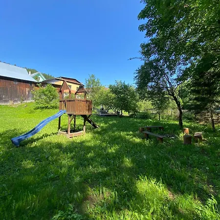 Cozy House With Garden, Gazebo And Barbecue Semesterbostad Velka Frankova
