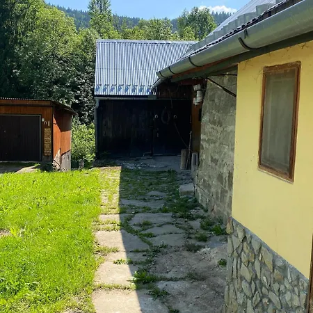 בית נופש Cozy House With Garden, Gazebo And Barbecue Velka Frankova