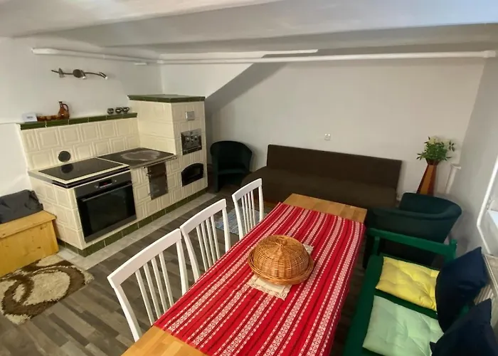 Cozy House With Garden, Gazebo And Barbecue * Velka Frankova