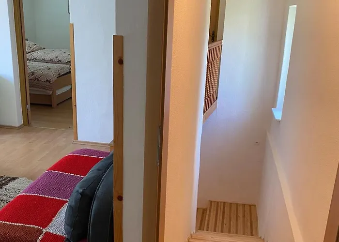 Cozy House With Garden, Gazebo And Barbecue Velka Frankova