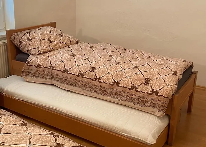 Cozy House With Garden, Gazebo And Barbecue Velka Frankova